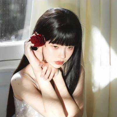 超级明星金·卡戴珊